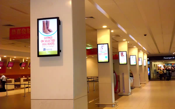 Command Digital Signage